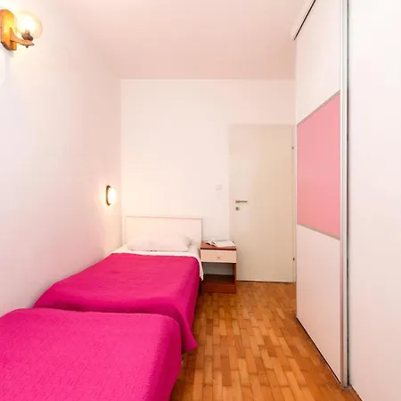 2 Bedroom In Διαμέρισμα