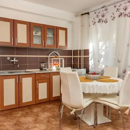 2 Bedroom In 普拉